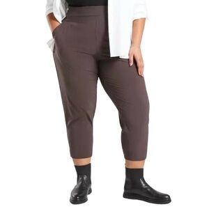 Athleta Nolita Slim Tapered Crop Pants Size 26 NWT